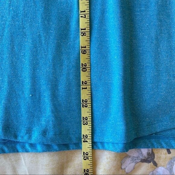 Under Armour Turquoise Pull on Hoodie Size S/M - Picture 6 of 7